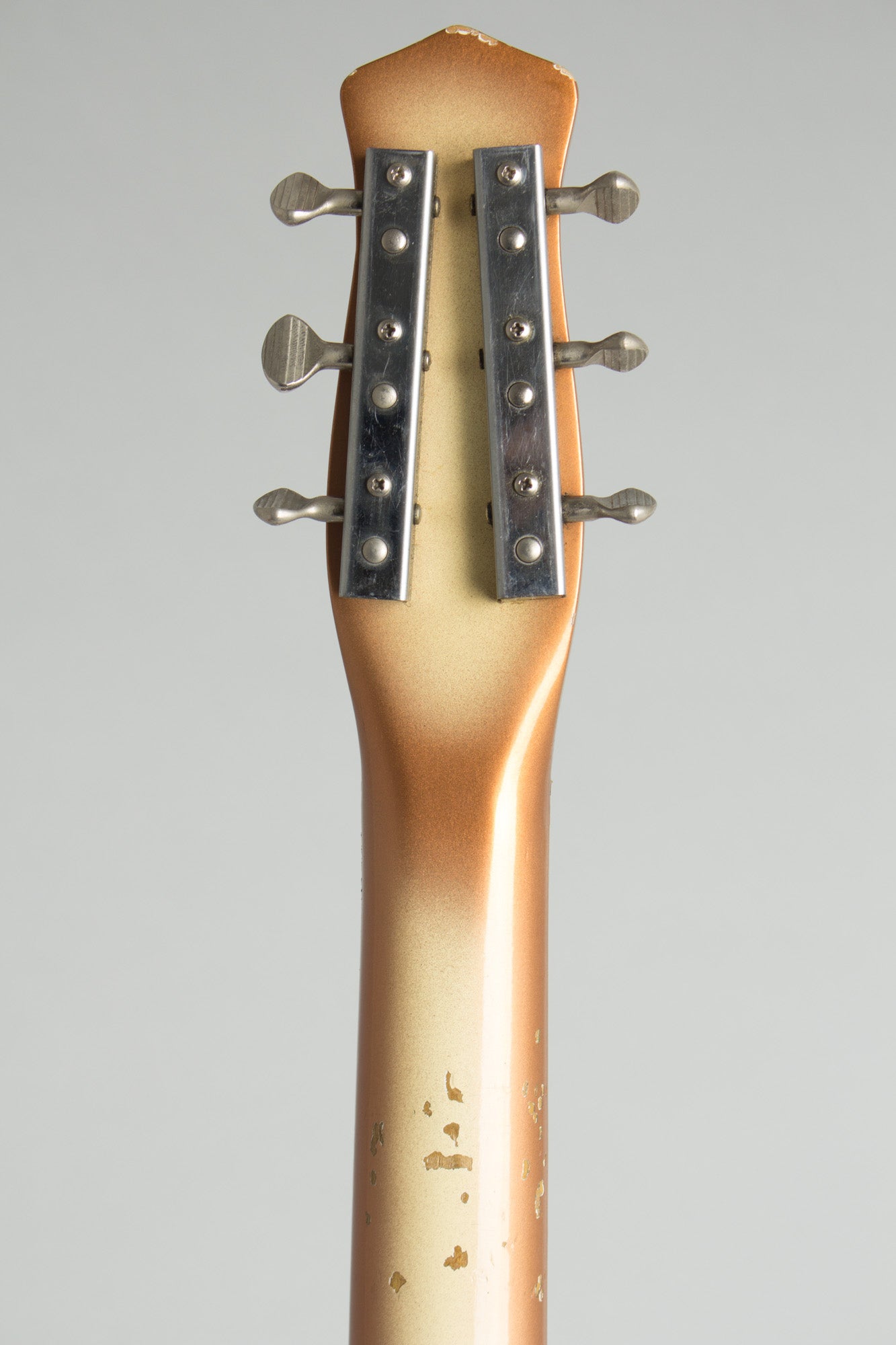 Danelectro Longhorn Model 4623 Electric 6-String Bass Guitar (1967)