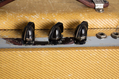 Fender Deluxe Model 5A3 Tube Amplifier (1951)