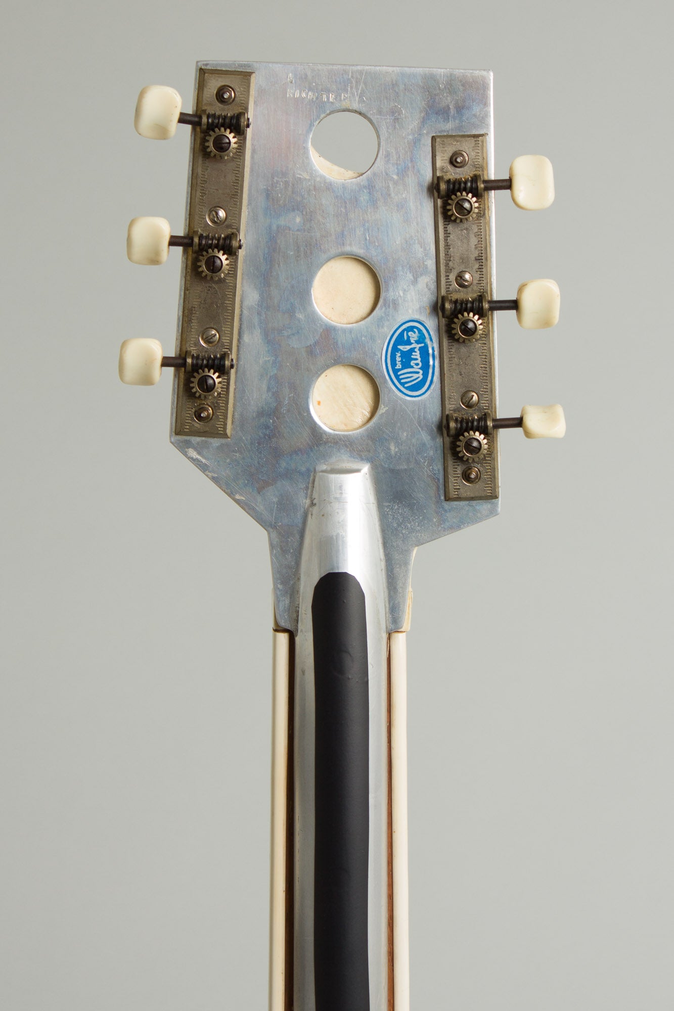 Wandre BB Model Semi-Hollow Body Electric Guitar (1961)