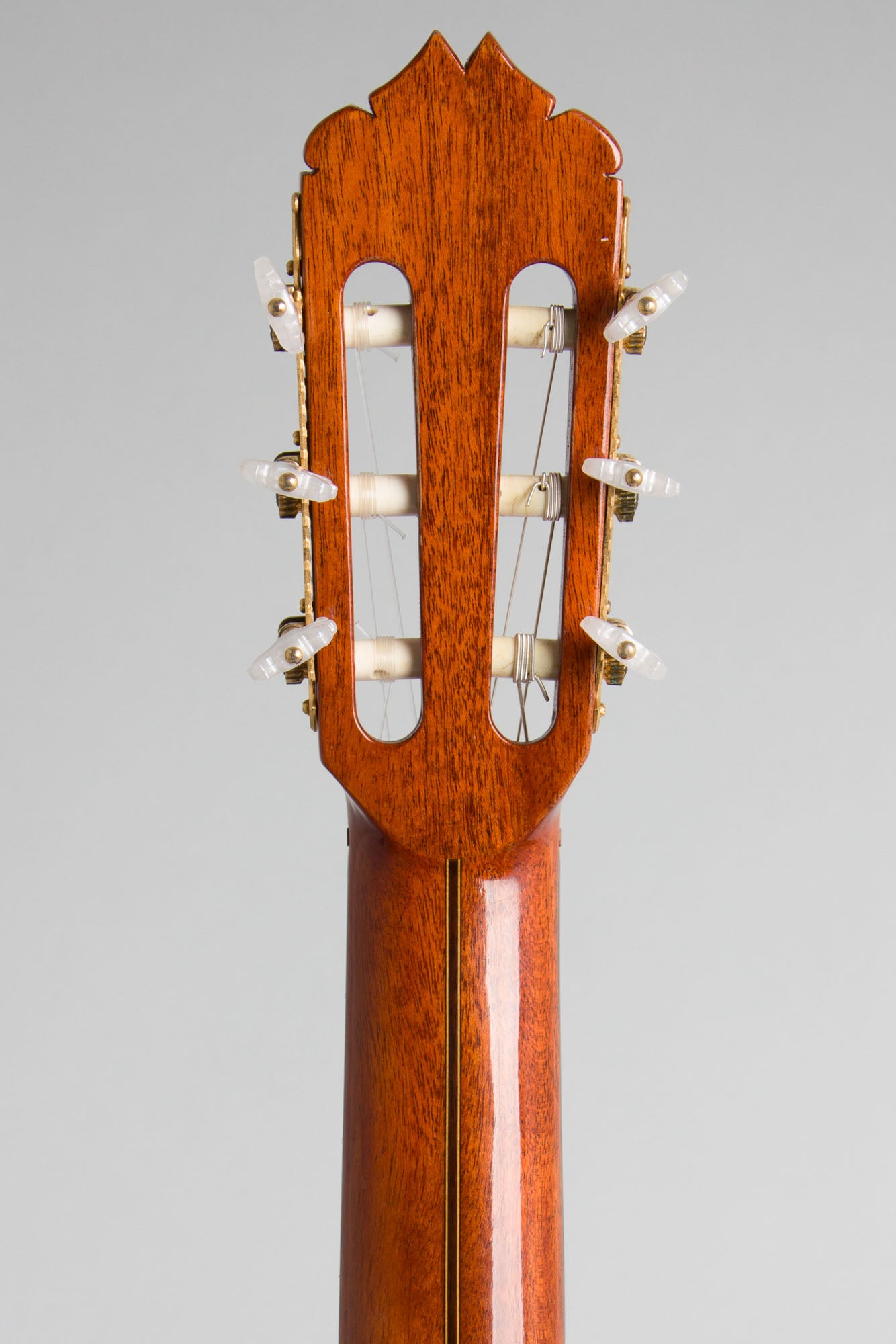 Seji Shinano No. 40 Classical Guitar (1968)