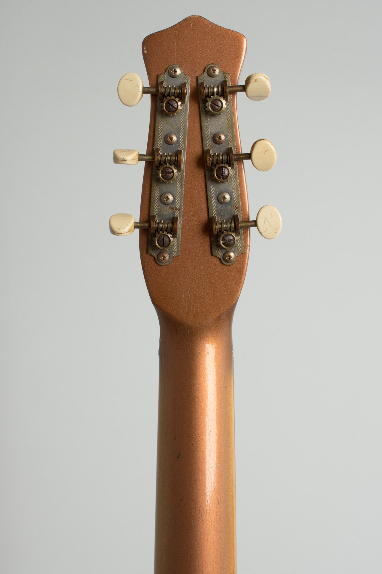Danelectro Standard Shorthorn Model 3612 Electric 6-String Bass Guitar (1958)