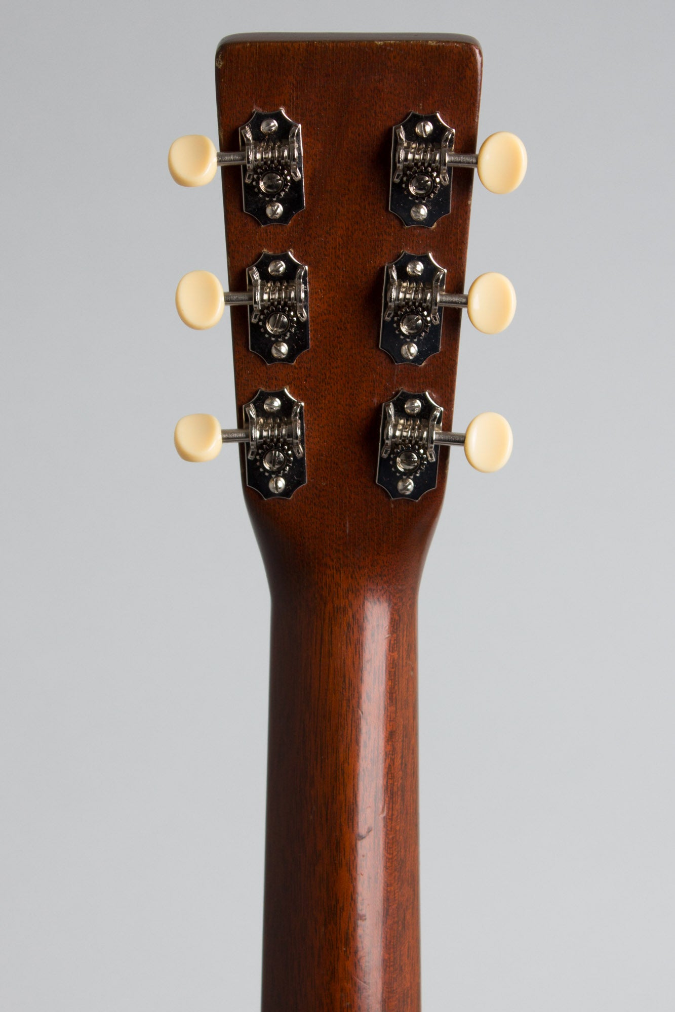 C. F. Martin 0-17 Flat Top Acoustic Guitar (1941)