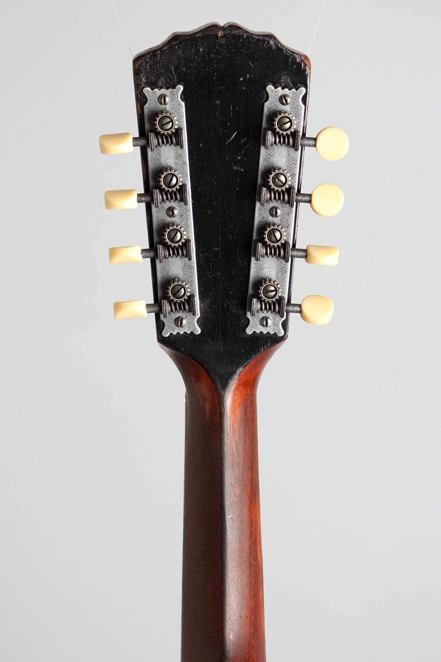 Gibson Style A-3 Carved Top Mandolin (1920)