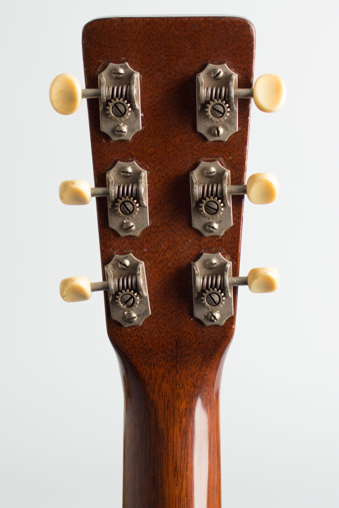 C. F. Martin 00-17 Flat Top Acoustic Guitar (1953)
