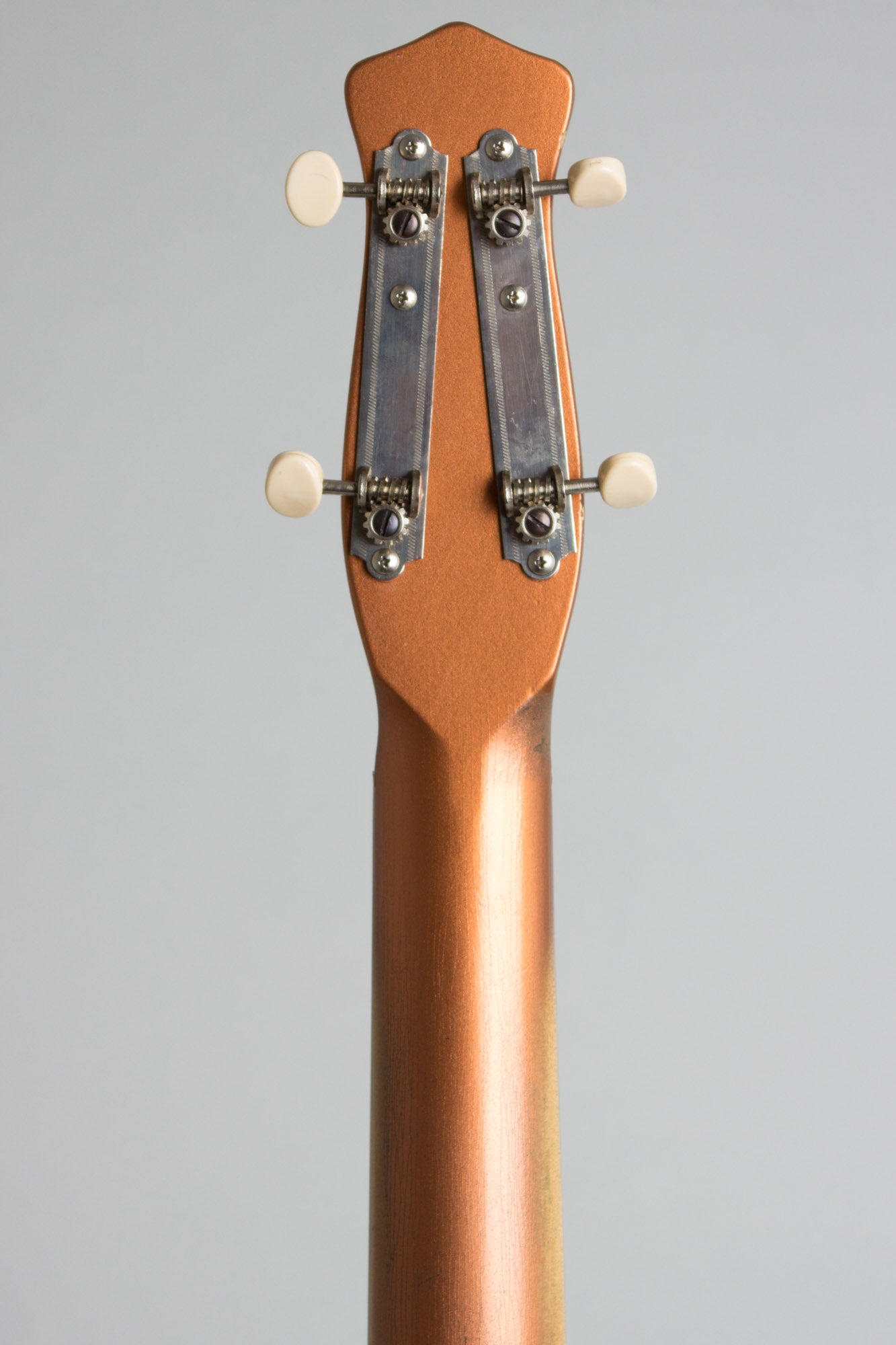 Danelectro Shorthorn Standard Model 3412 Electric Bass Guitar (1960)