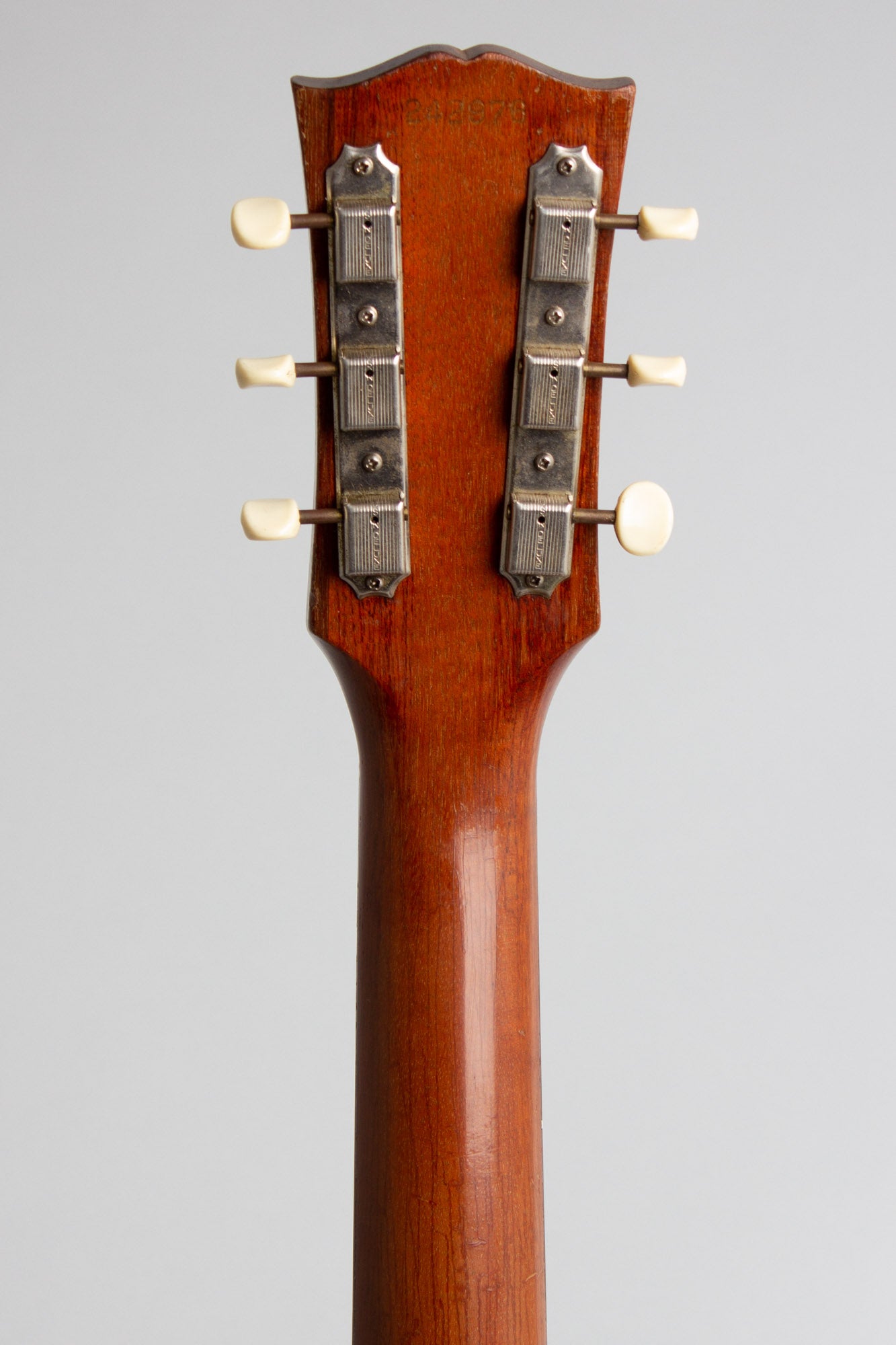 Gibson LG-0 Flat Top Acoustic Guitar (1964)