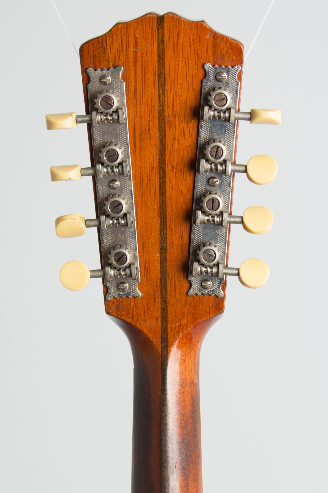 Gibson Style A-1 Carved Top Mandolin (1916)