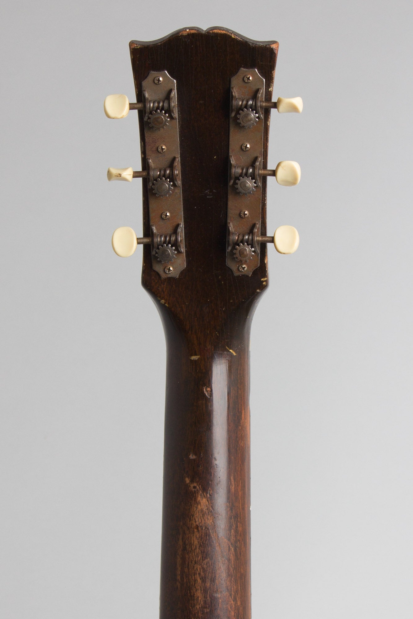 Gibson J-45 Banner Acoustic Guitar (1944)