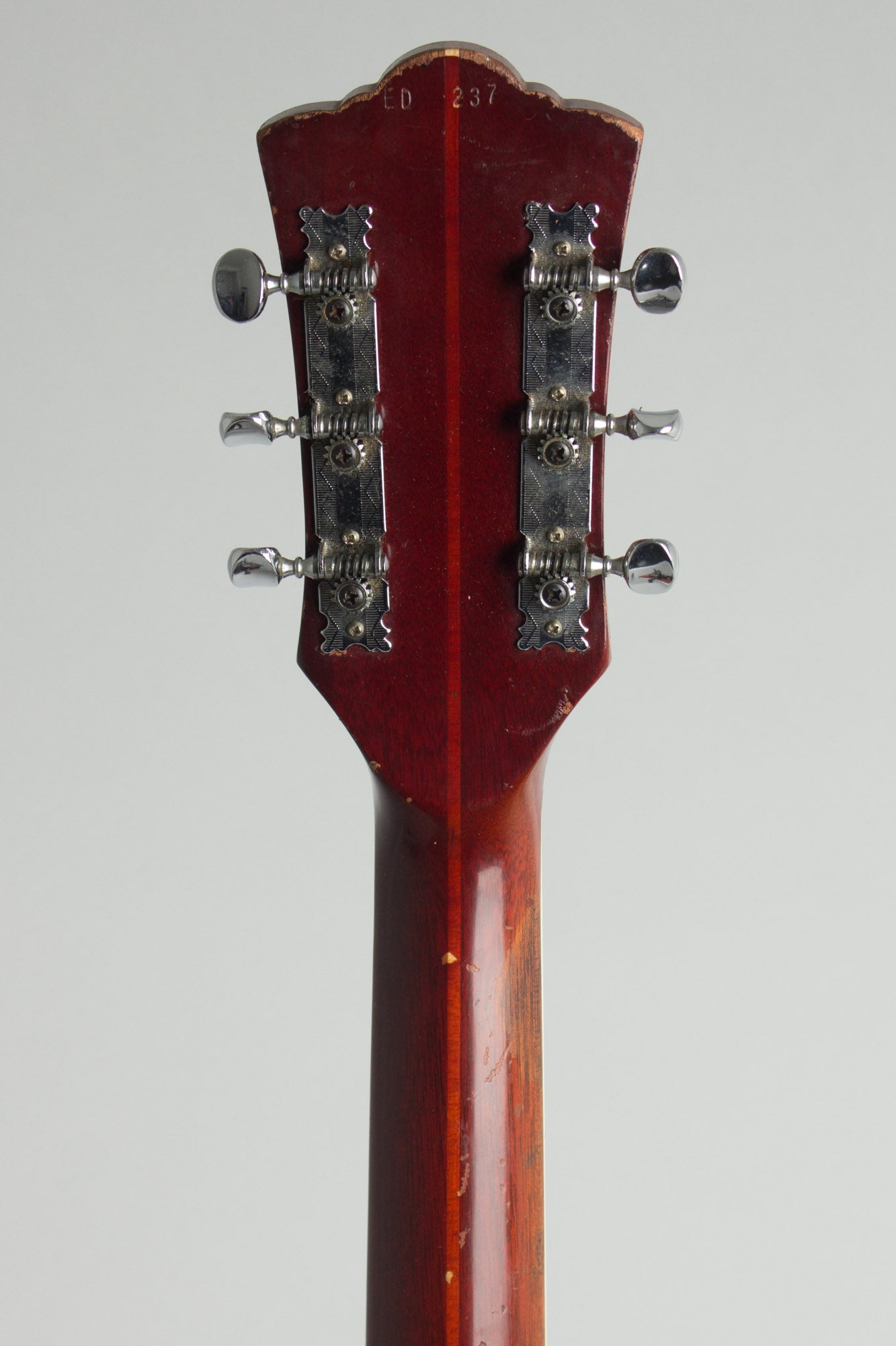 Guild M-65 SB Thinline Hollow Body Electric Guitar (1967)