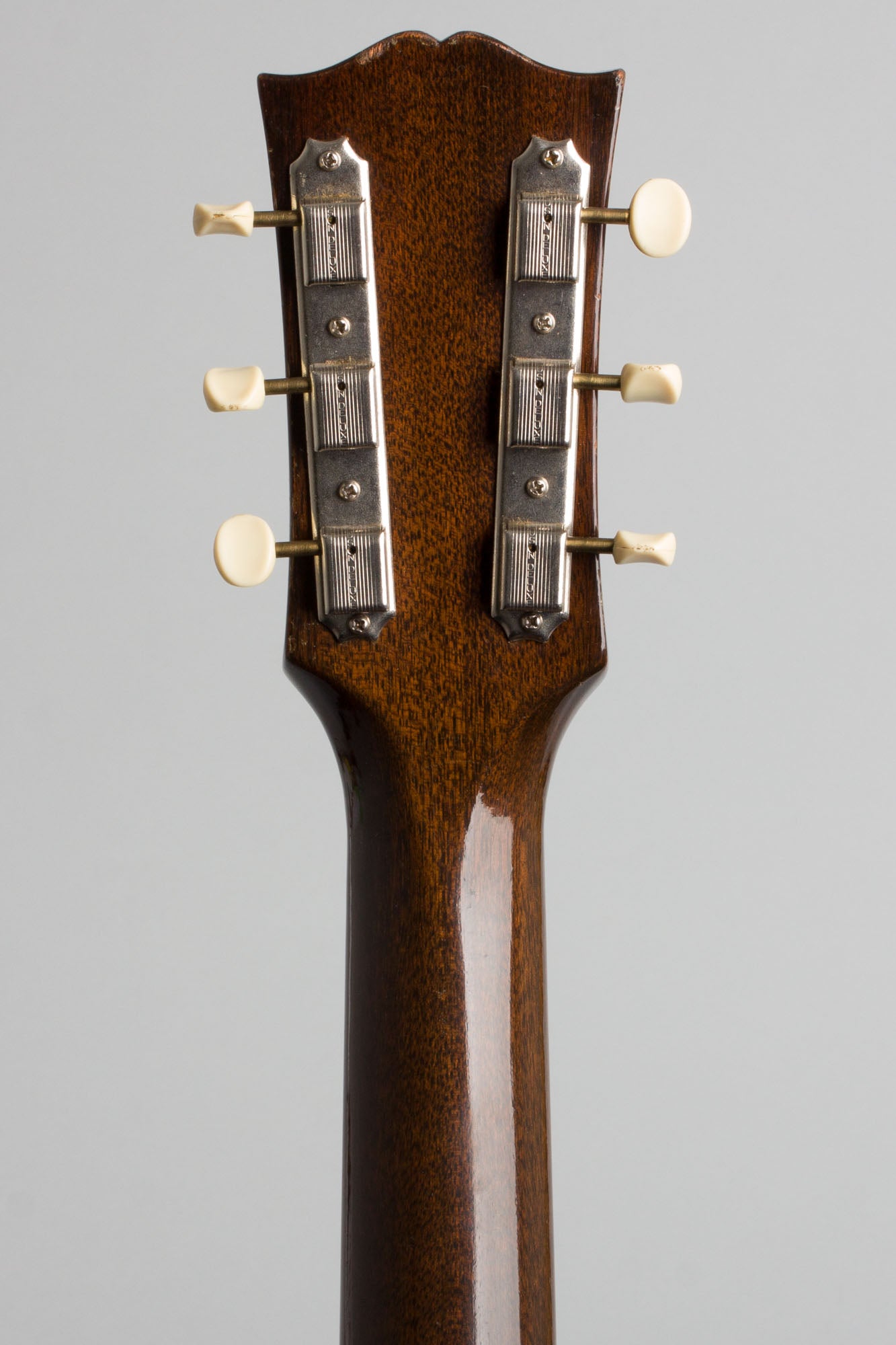 Gibson LG-1 Flat Top Acoustic Guitar (1951)