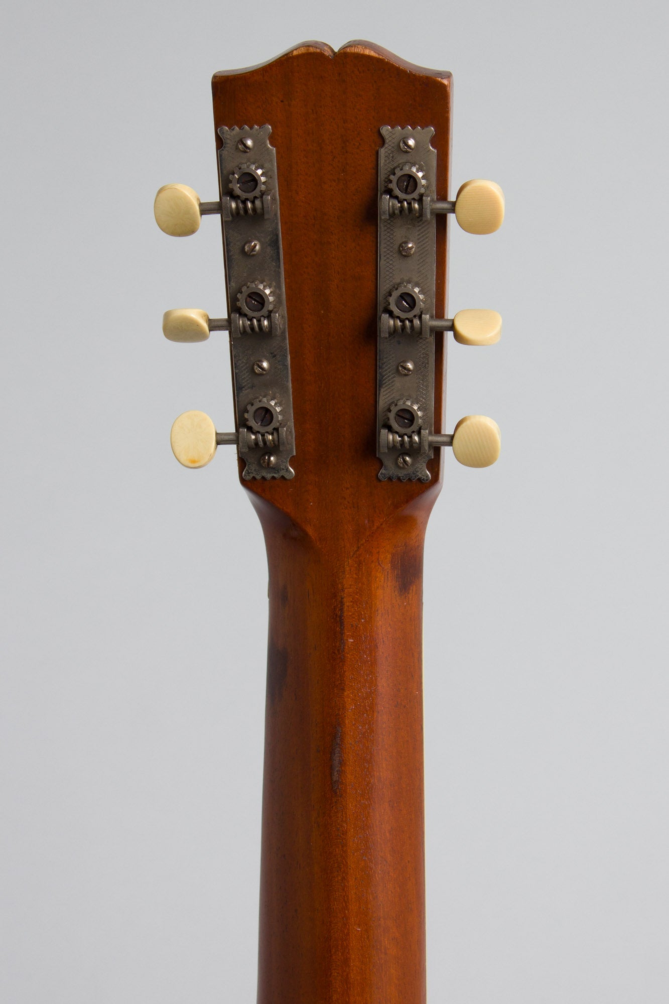 Gibson L-1 Arch Top Acoustic Guitar (1917)