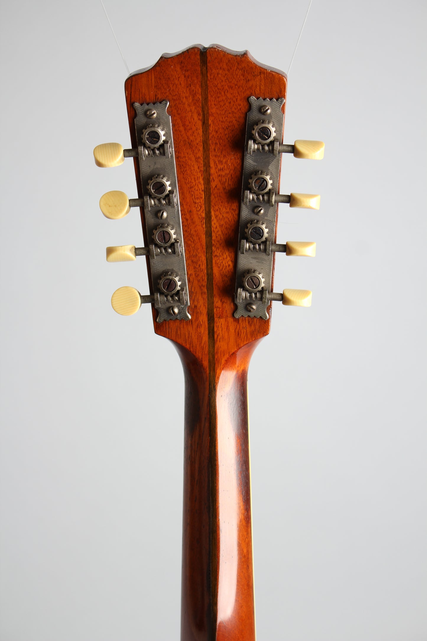 Gibson Style A-1 Carved Top Mandolin (1916)