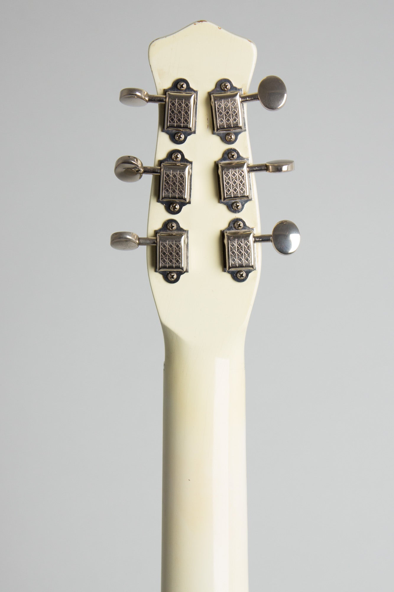 Danelectro Model 6026 Deluxe Semi-Hollow Body Electric Guitar (1960)
