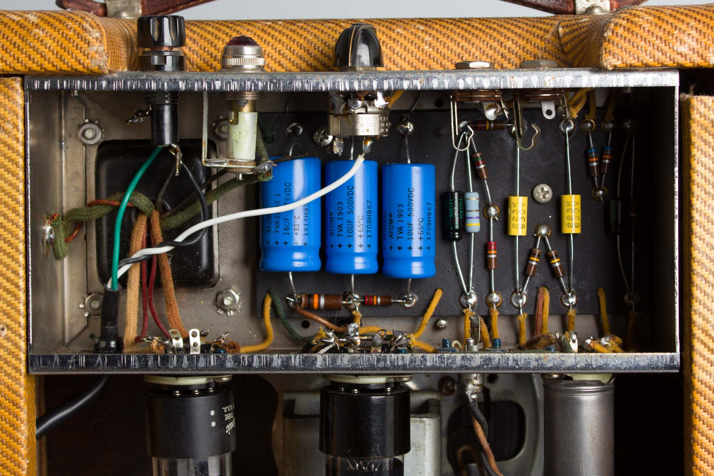 Fender Champ 5F1 Tube Amplifier (1956)