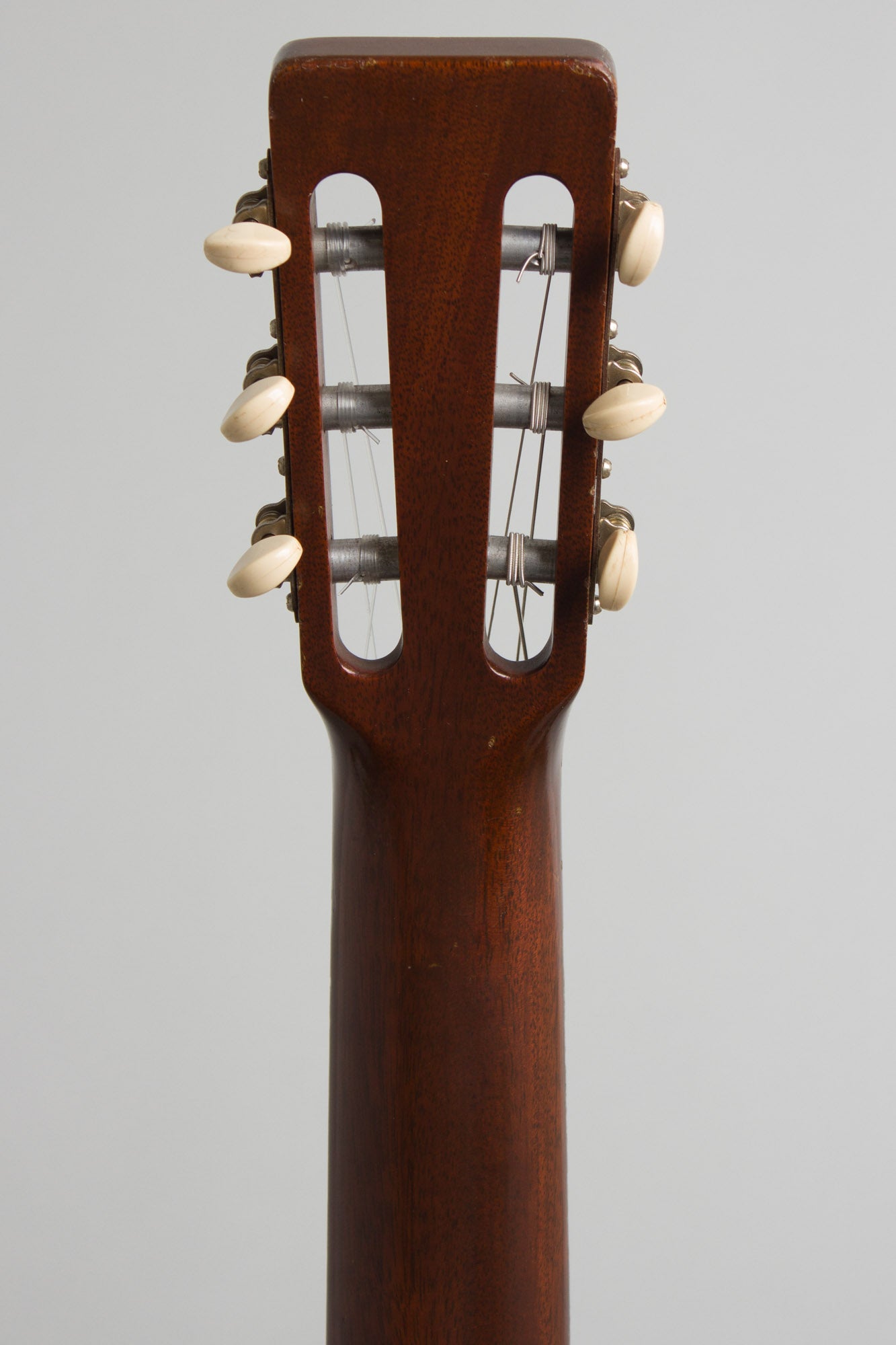 C. F. Martin 00-18C Classical Guitar (1965)