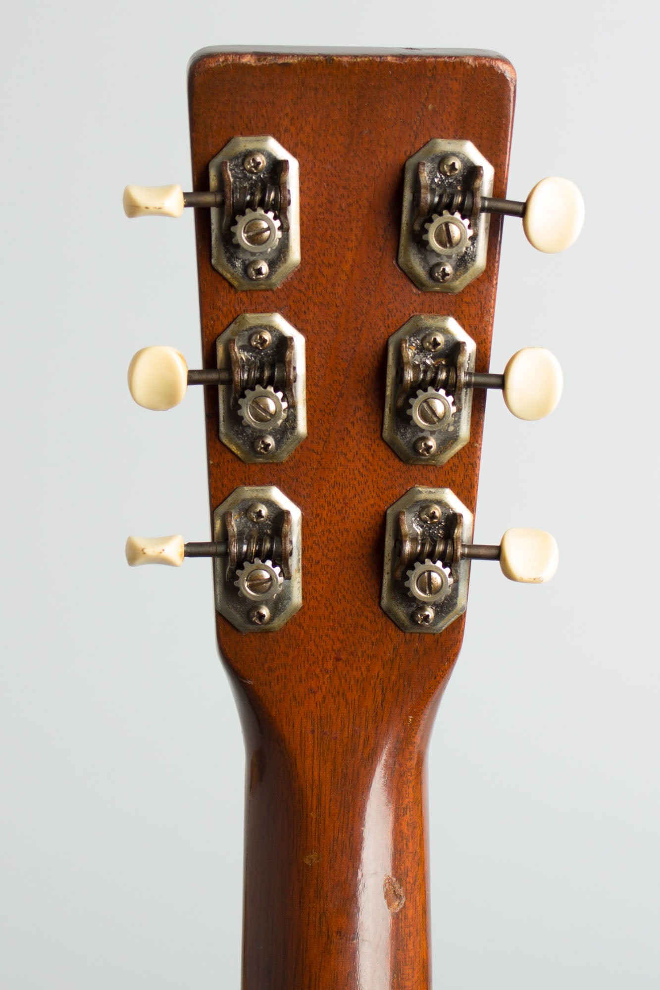 C. F. Martin 0-17 Flat Top Acoustic Guitar (1947)