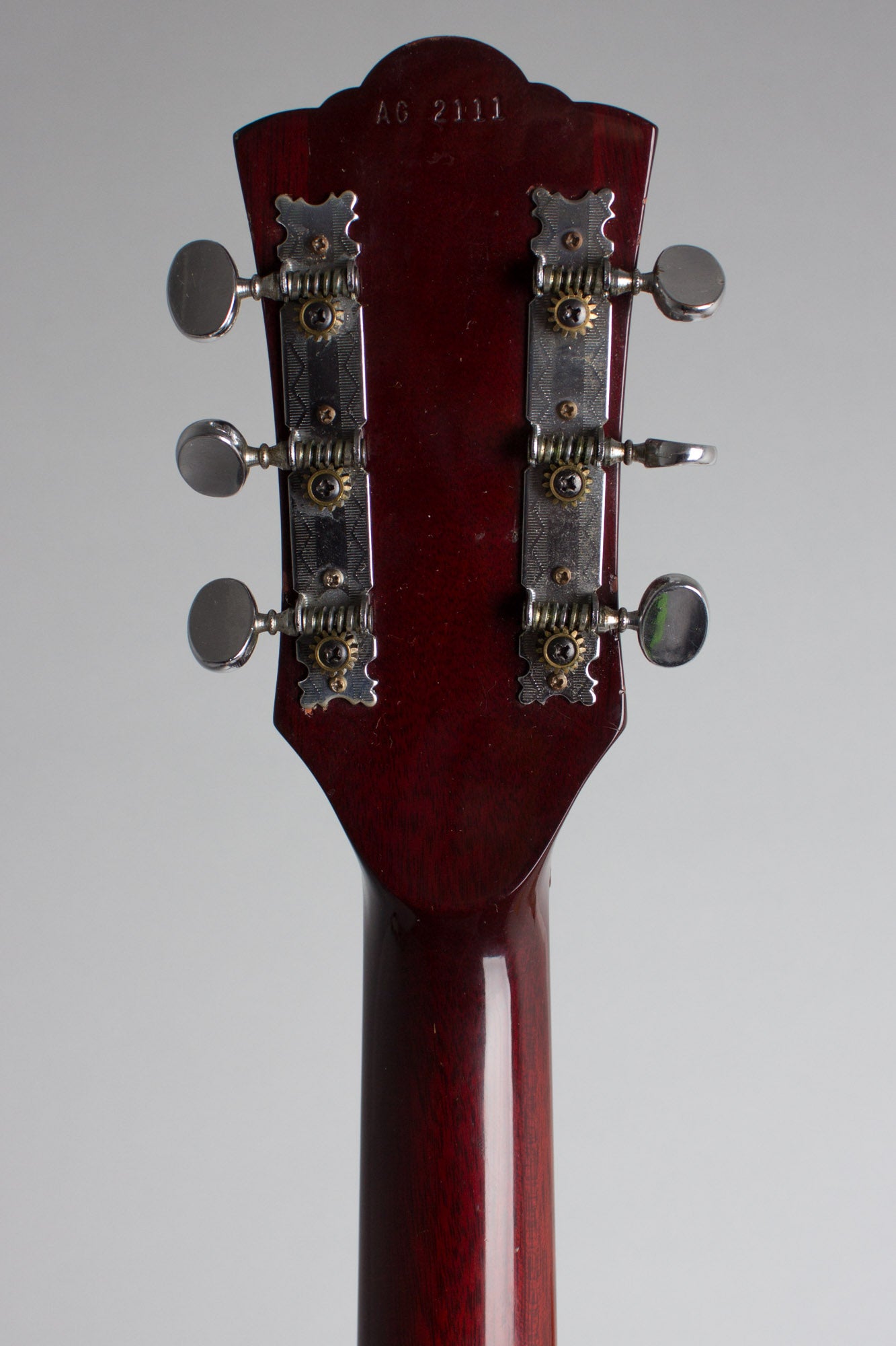 Guild F-20NT Flat Top Acoustic Guitar (1967)