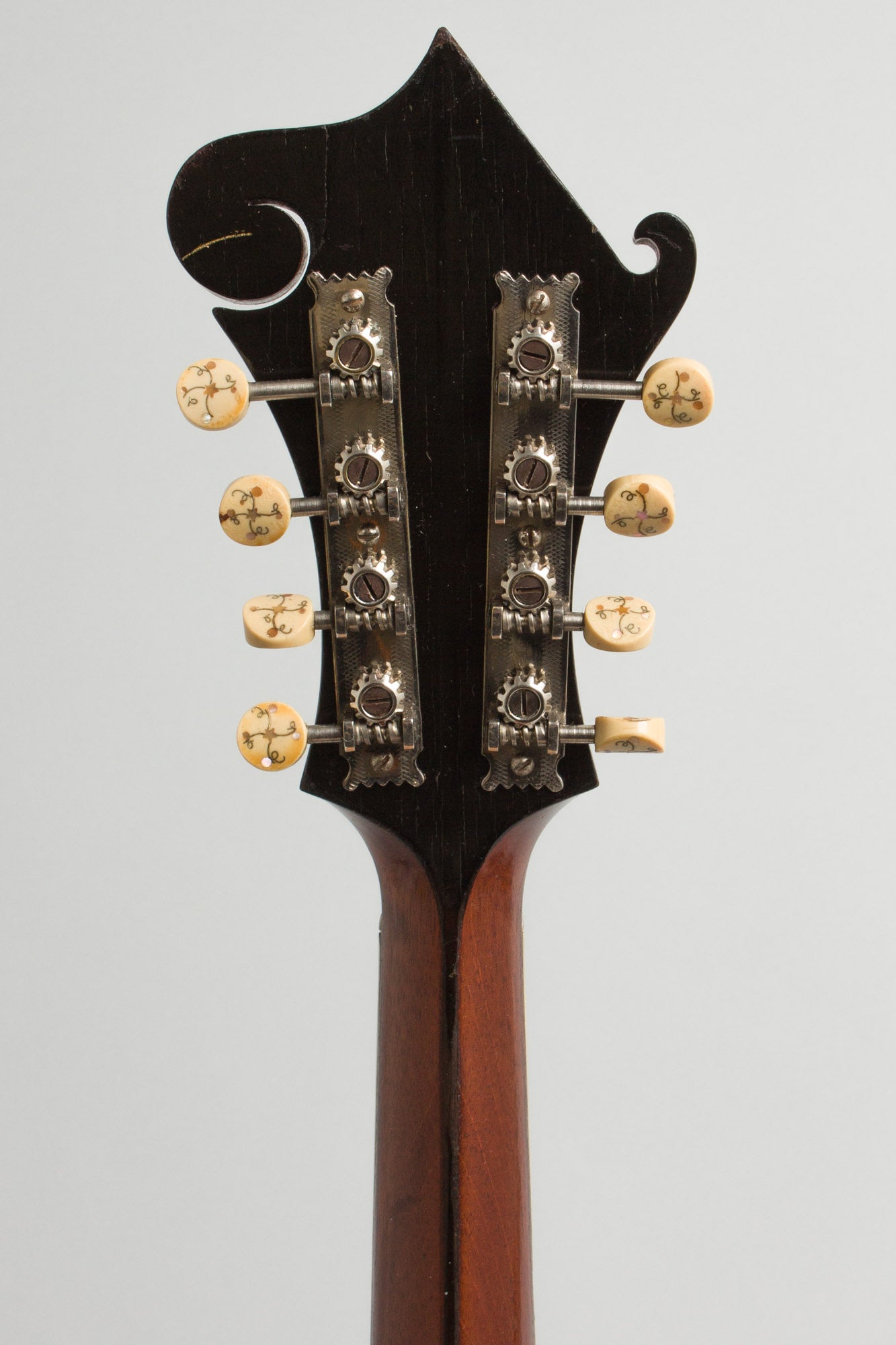 Gibson F-2 Carved Top Mandolin (1912)