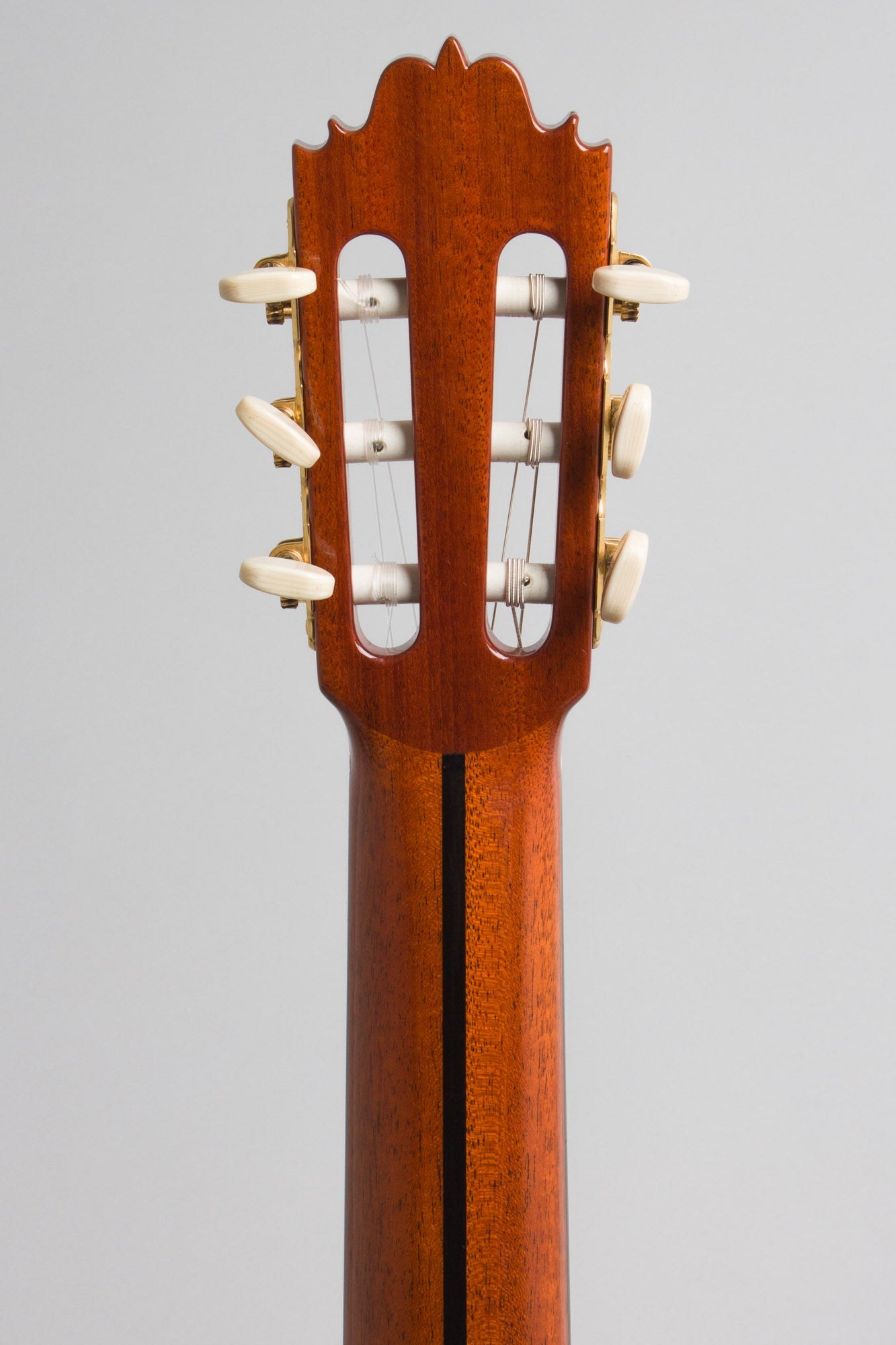 Jose Oribe Calidad Suprema Model Classical Guitar (1990)