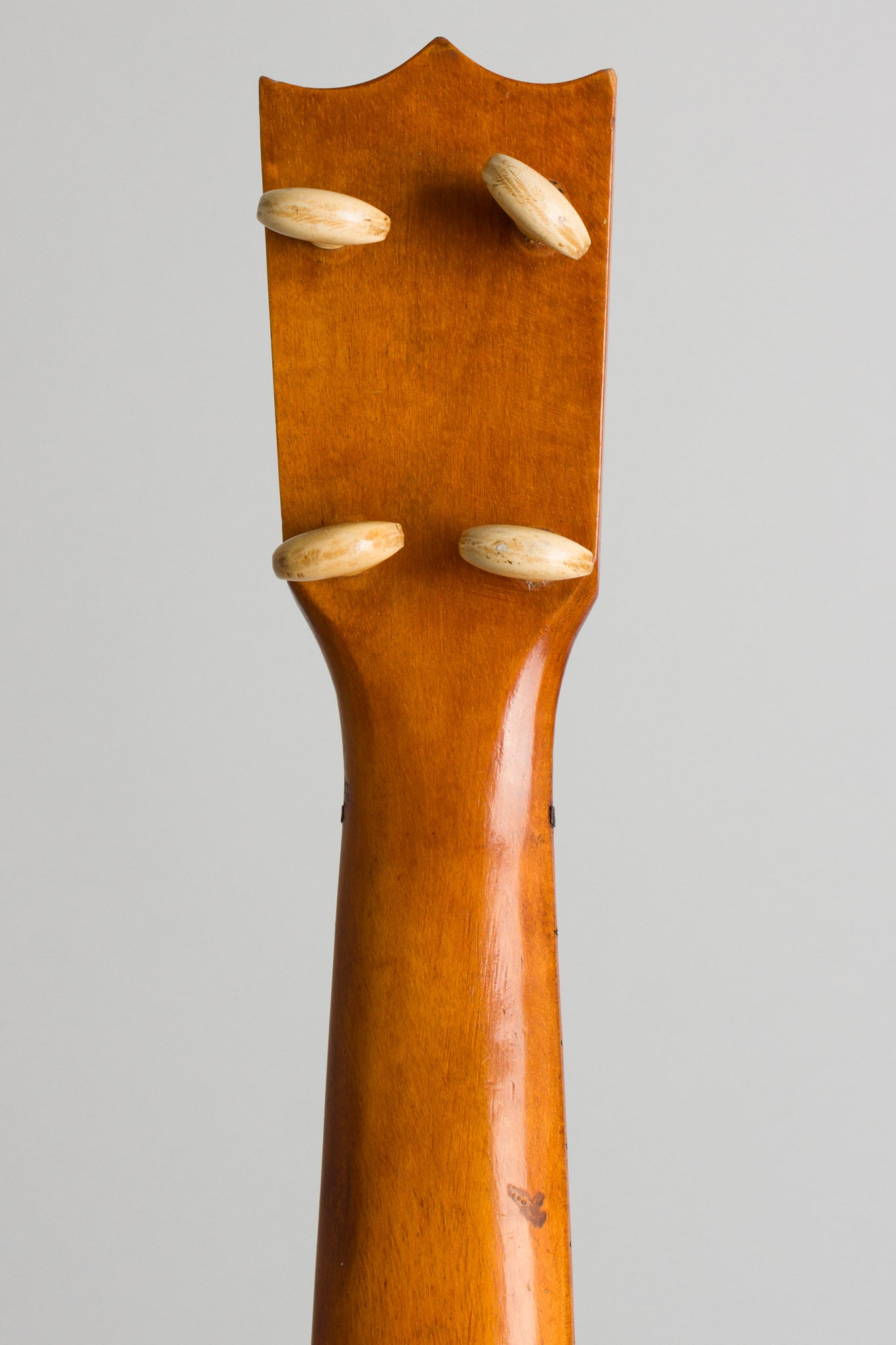 Aloha Soprano Ukulele (1922)
