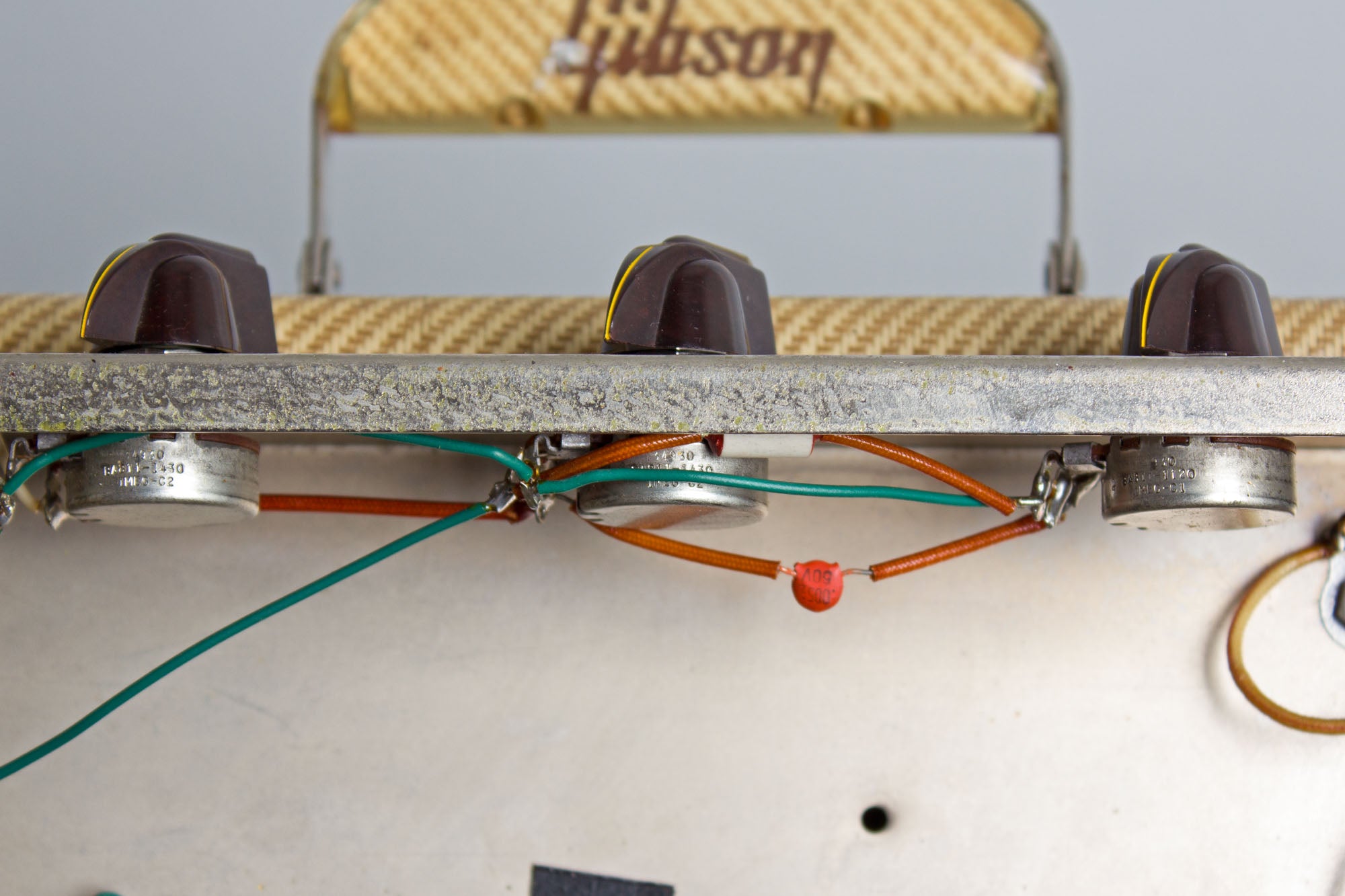Gibson GA-6 Lancer Tube Amplifier (1959) – RetroFret