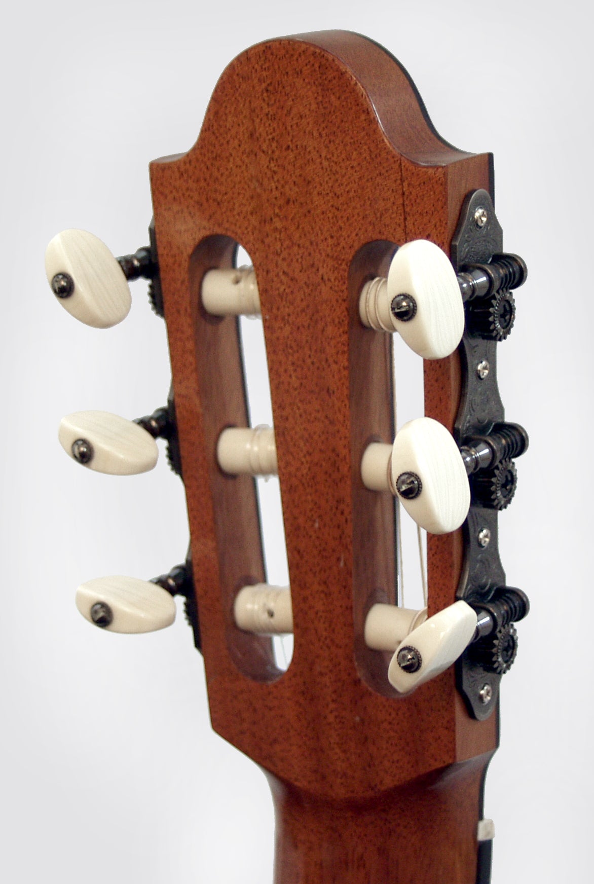 Manouk Papazian Classical Guitar (1970)
