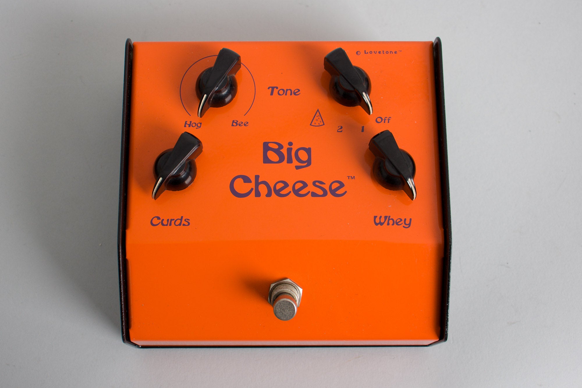 Lovetone Big Cheese Fuzz Effect (1997) – RetroFret
