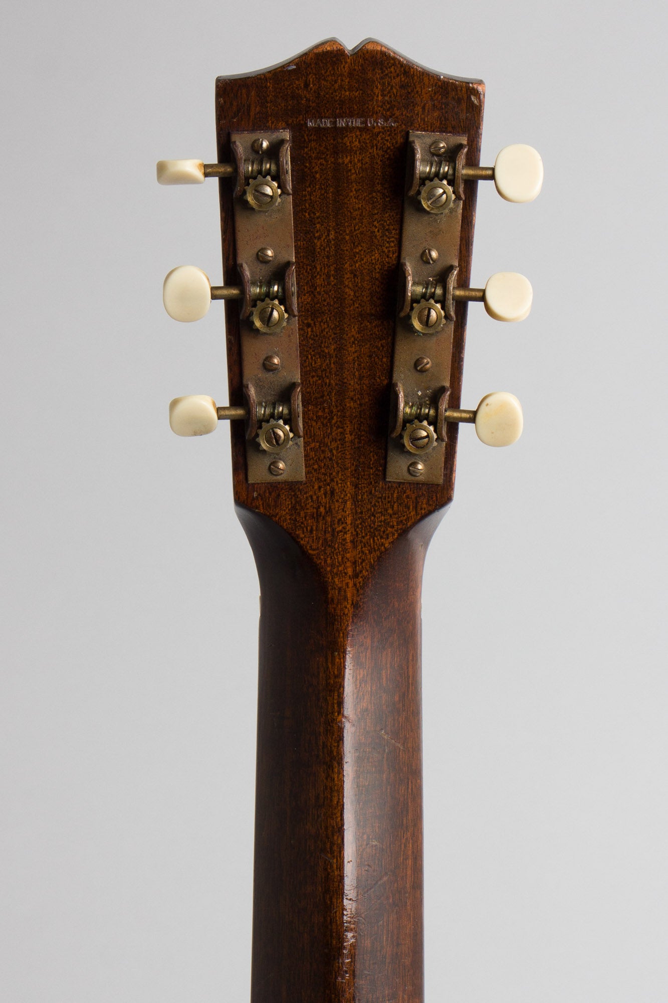 Gibson HG-00 Flat Top Acoustic Guitar (1937)