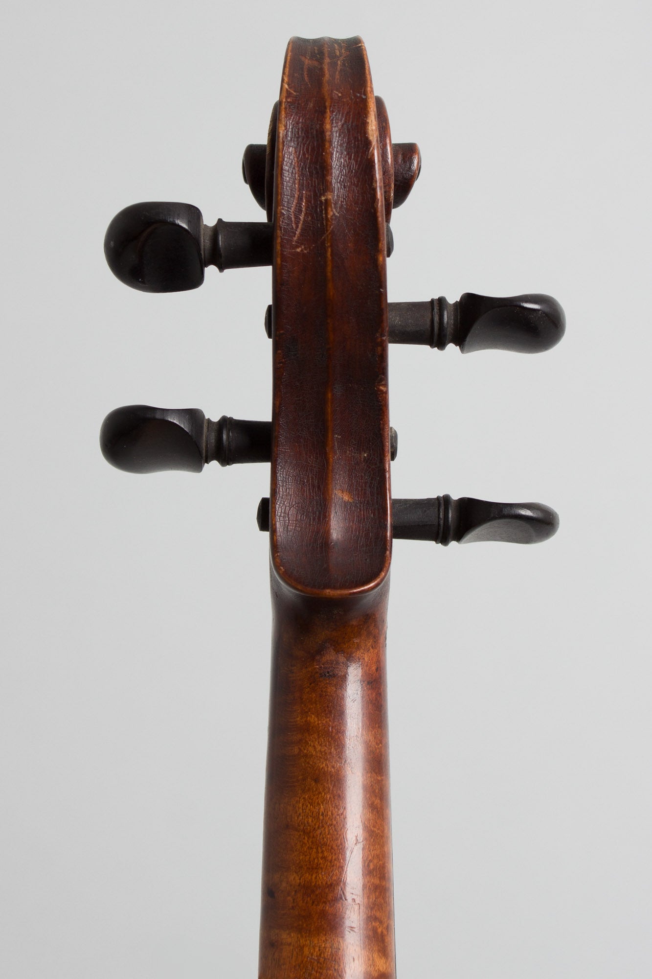 unlabelled Folk Violin (1920)