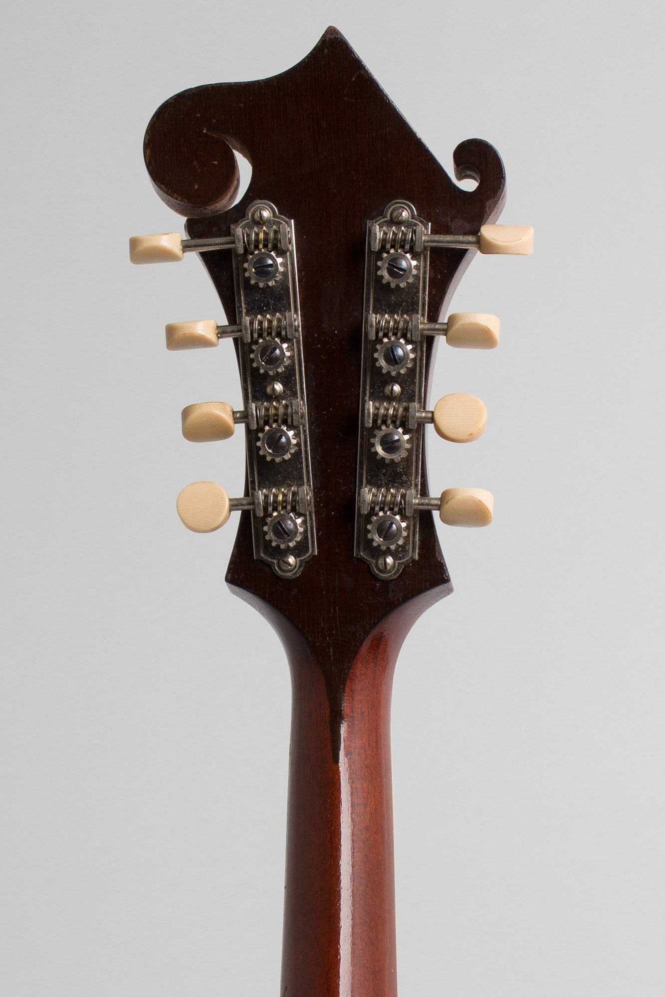 Gibson F-4 Carved Top Mandolin (1927)