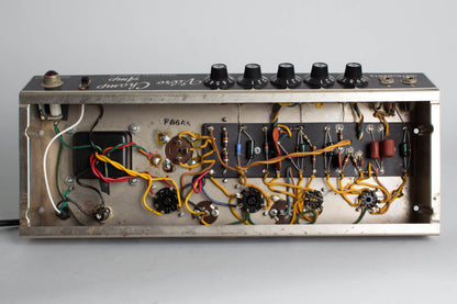 Fender Vibro-Champ AA-764 Tube Amplifier (1965)