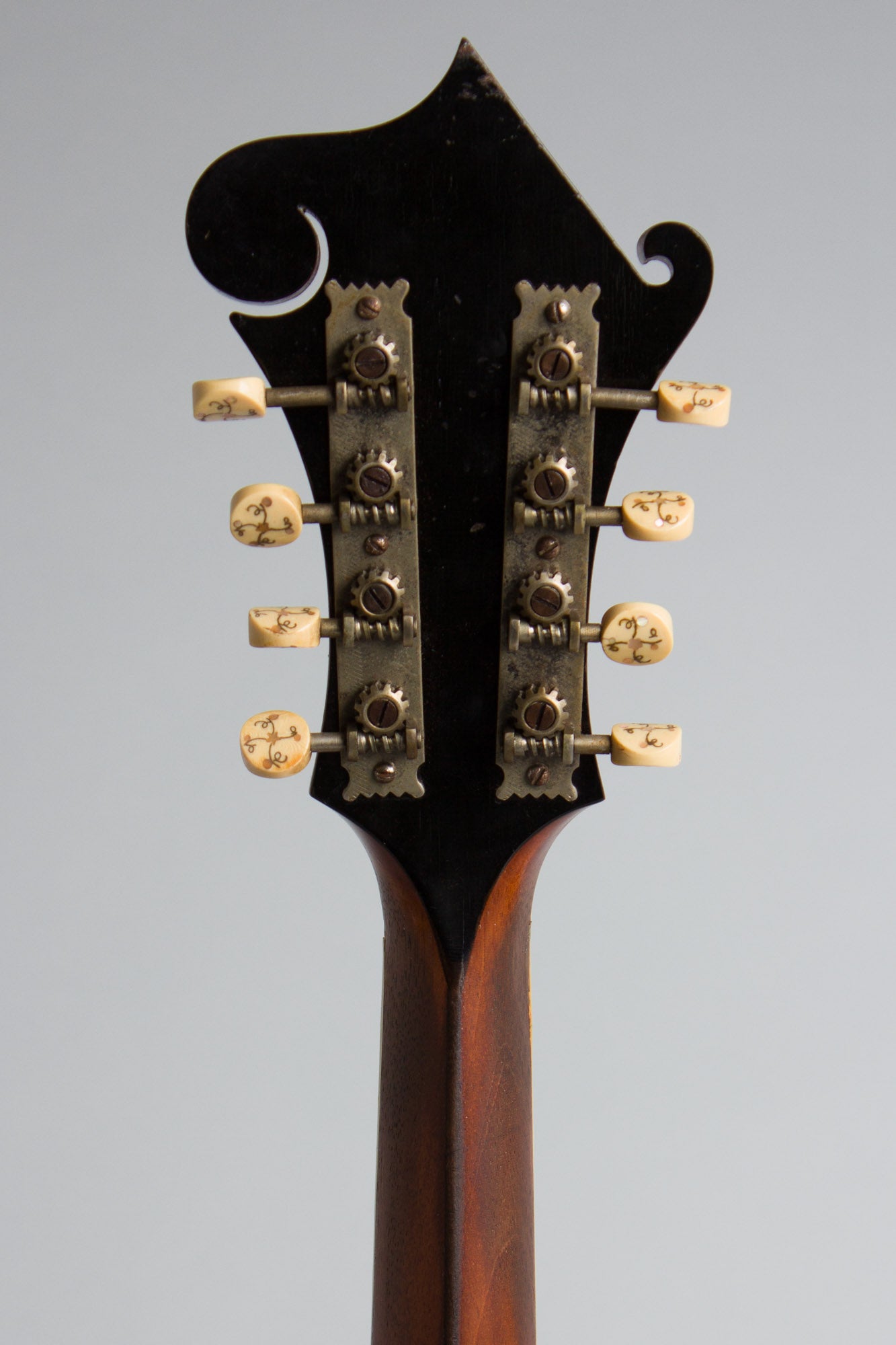 Gibson F-4 Carved Top Mandolin (1912)