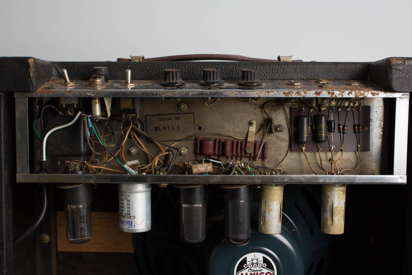 DeArmond Martin Model 112 Tube Amplifier (1960)