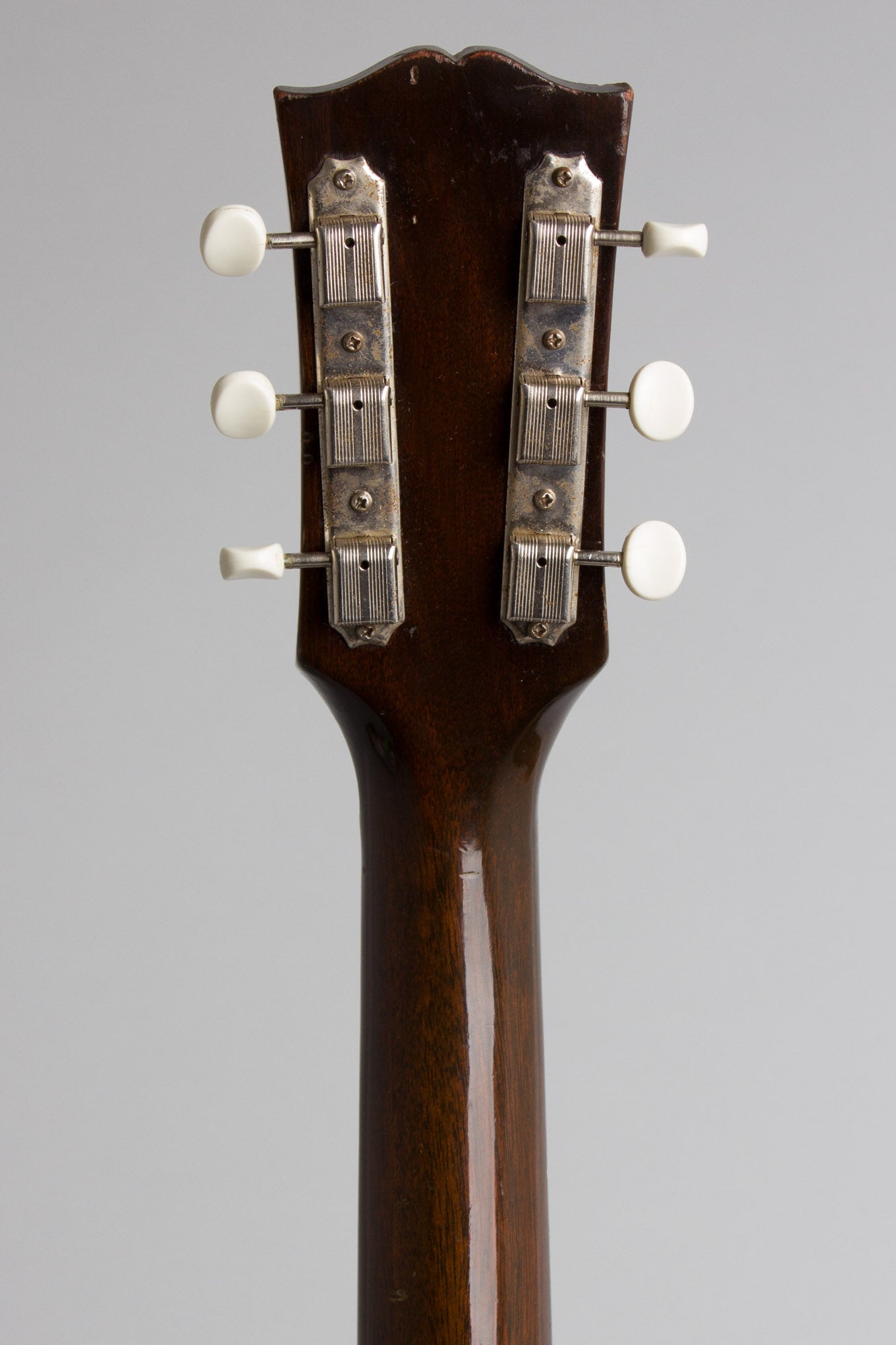 Gibson LG-2 3/4 Flat Top Acoustic Guitar (1953)
