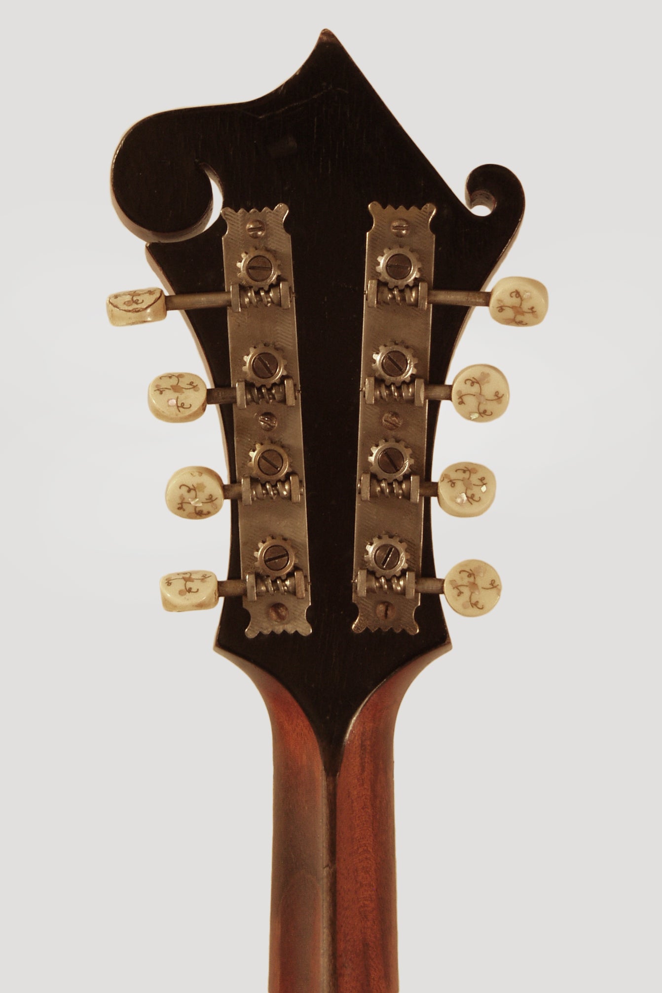 Gibson F-4 Carved Top Mandolin (1917)