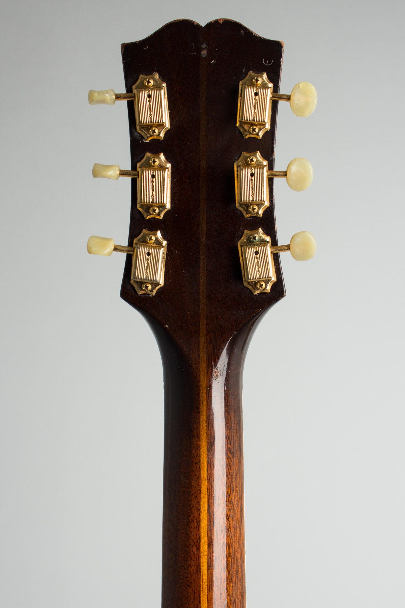 Guild M-75 Aristocrat Thinline Hollow Body Electric Guitar (1959)