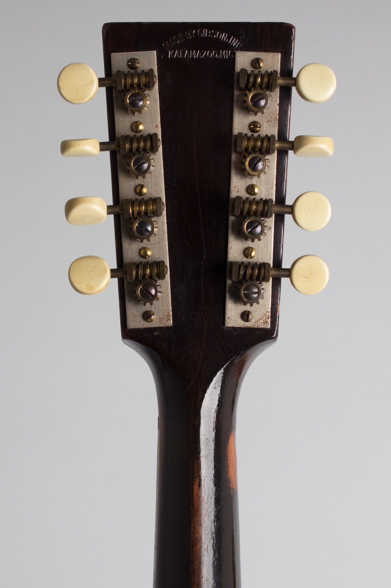 Kalamazoo KM-11 Flat Top Mandolin (1933)