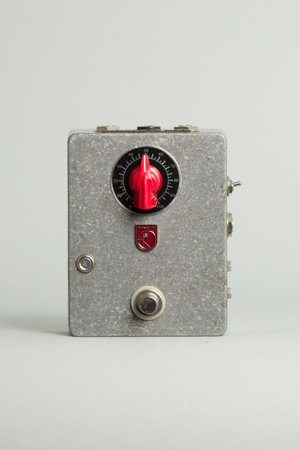 R2R Electric Wah-Wah Pedal Effect (2020s)