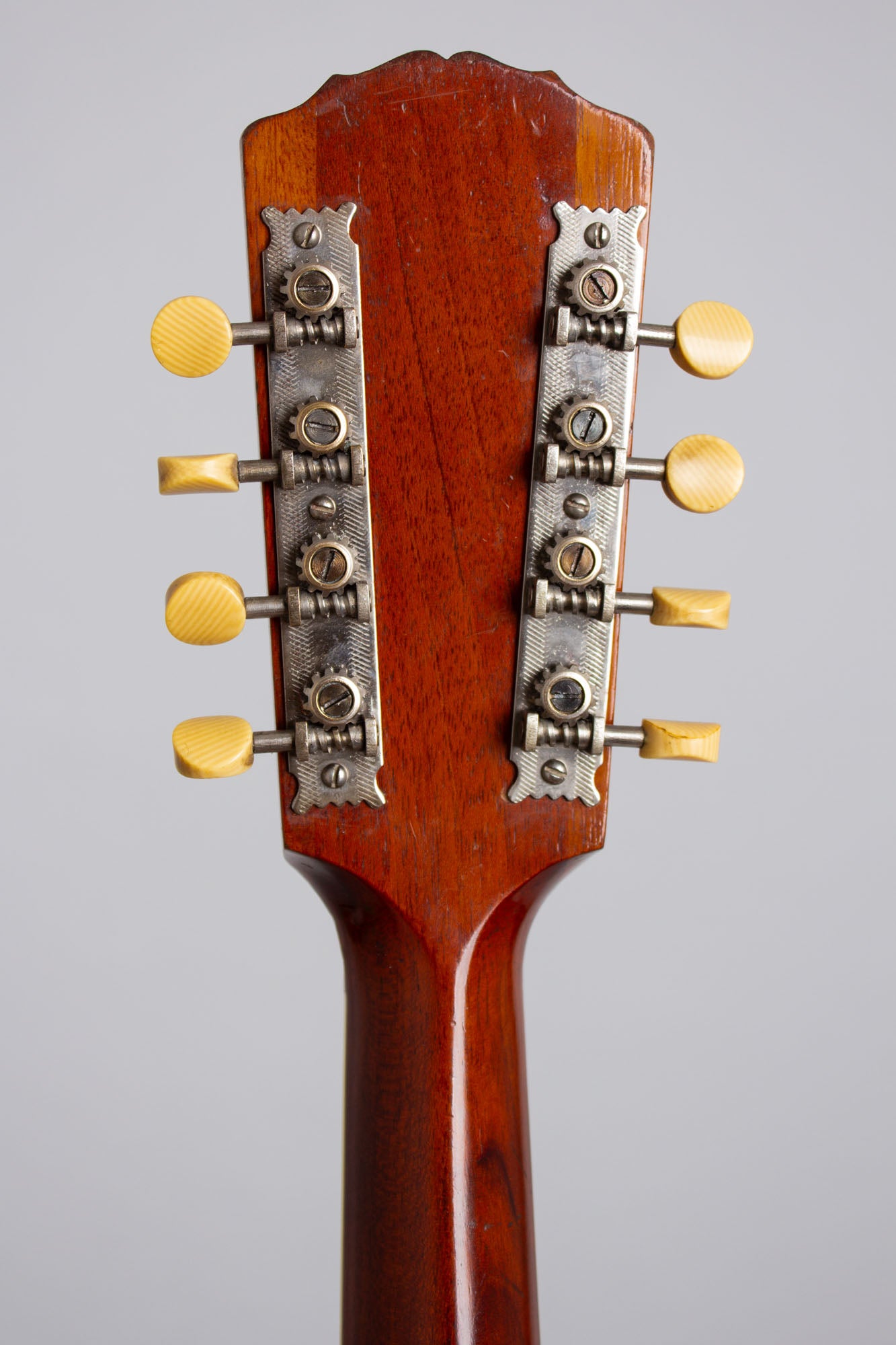 Gibson Style H-1 Carved Top Mandola (1915)