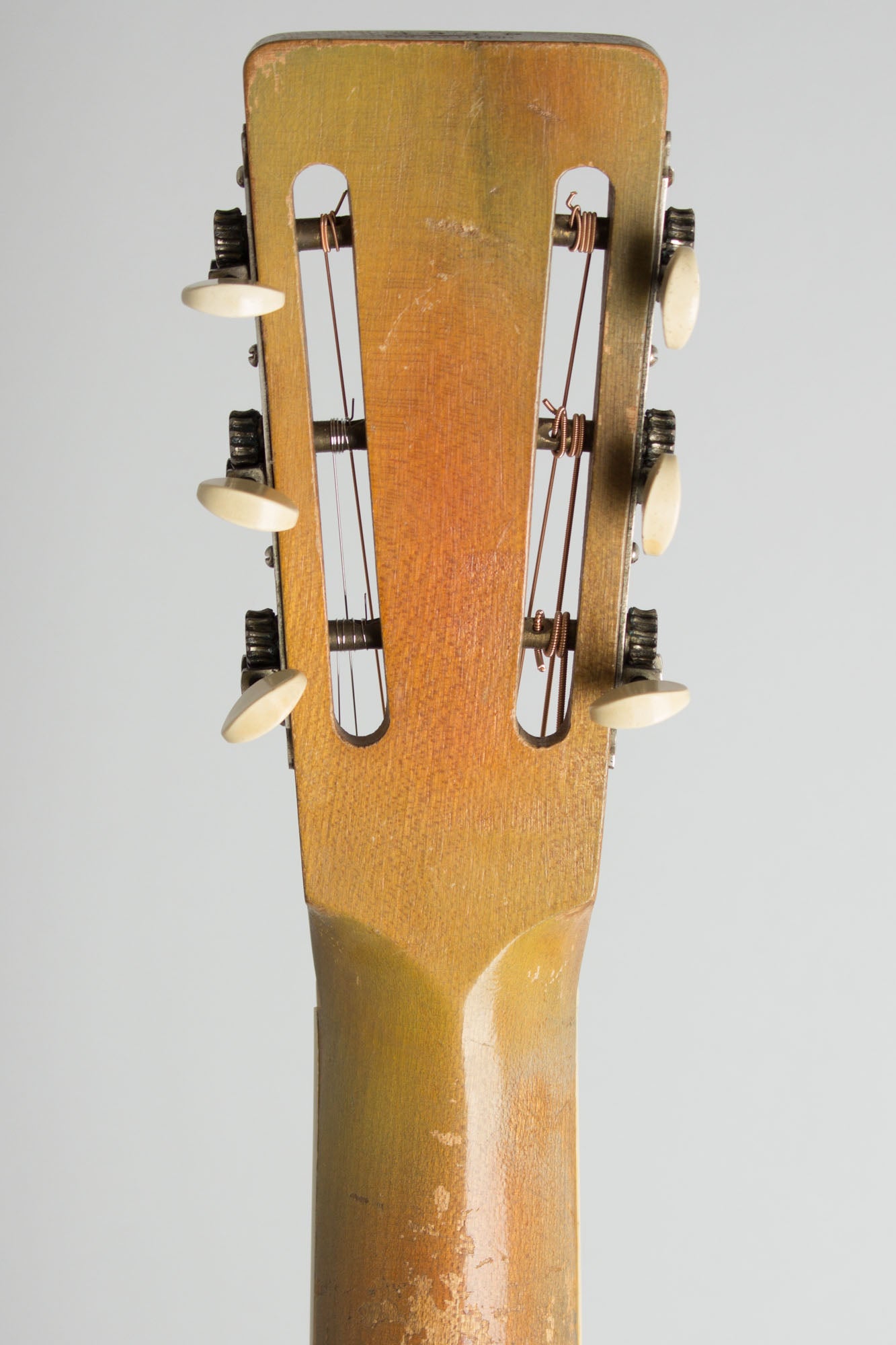 National Triolian Resophonic Guitar (1930)