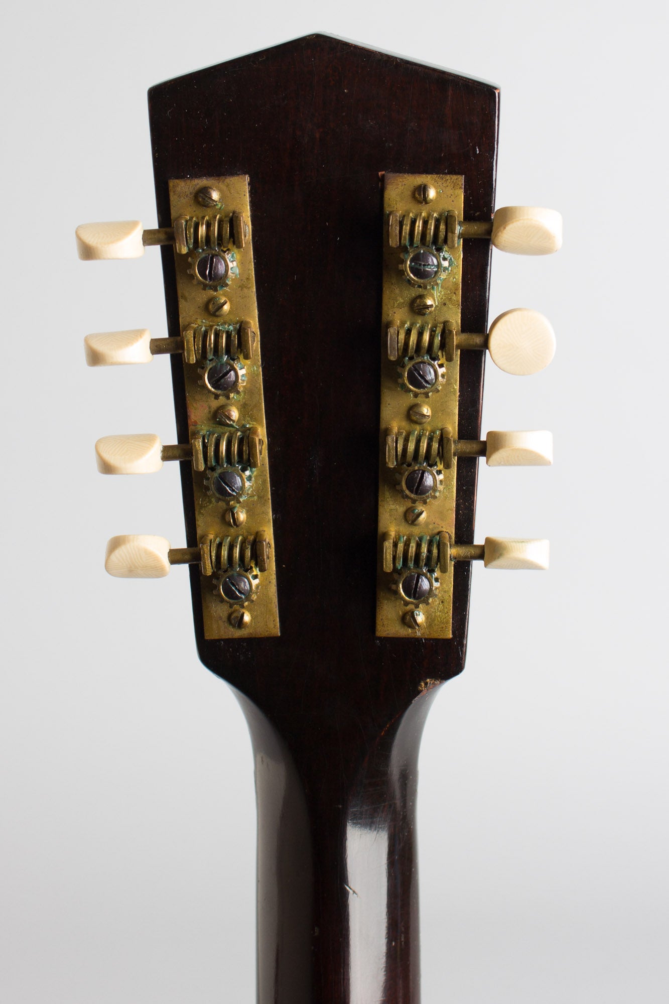 Kalamazoo KK-31 Mandocello (1935)