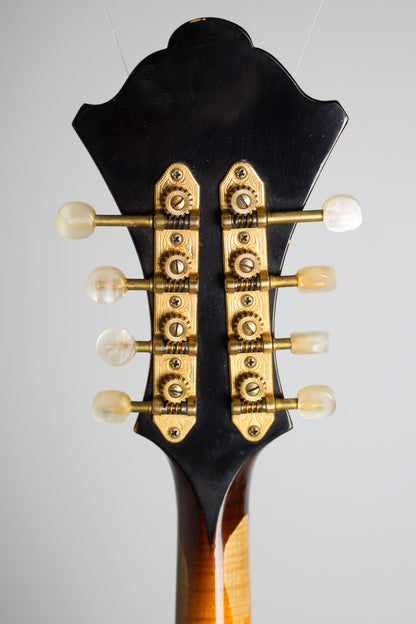 Monteleone Grand Artist Carved Top Mandolin (1982)