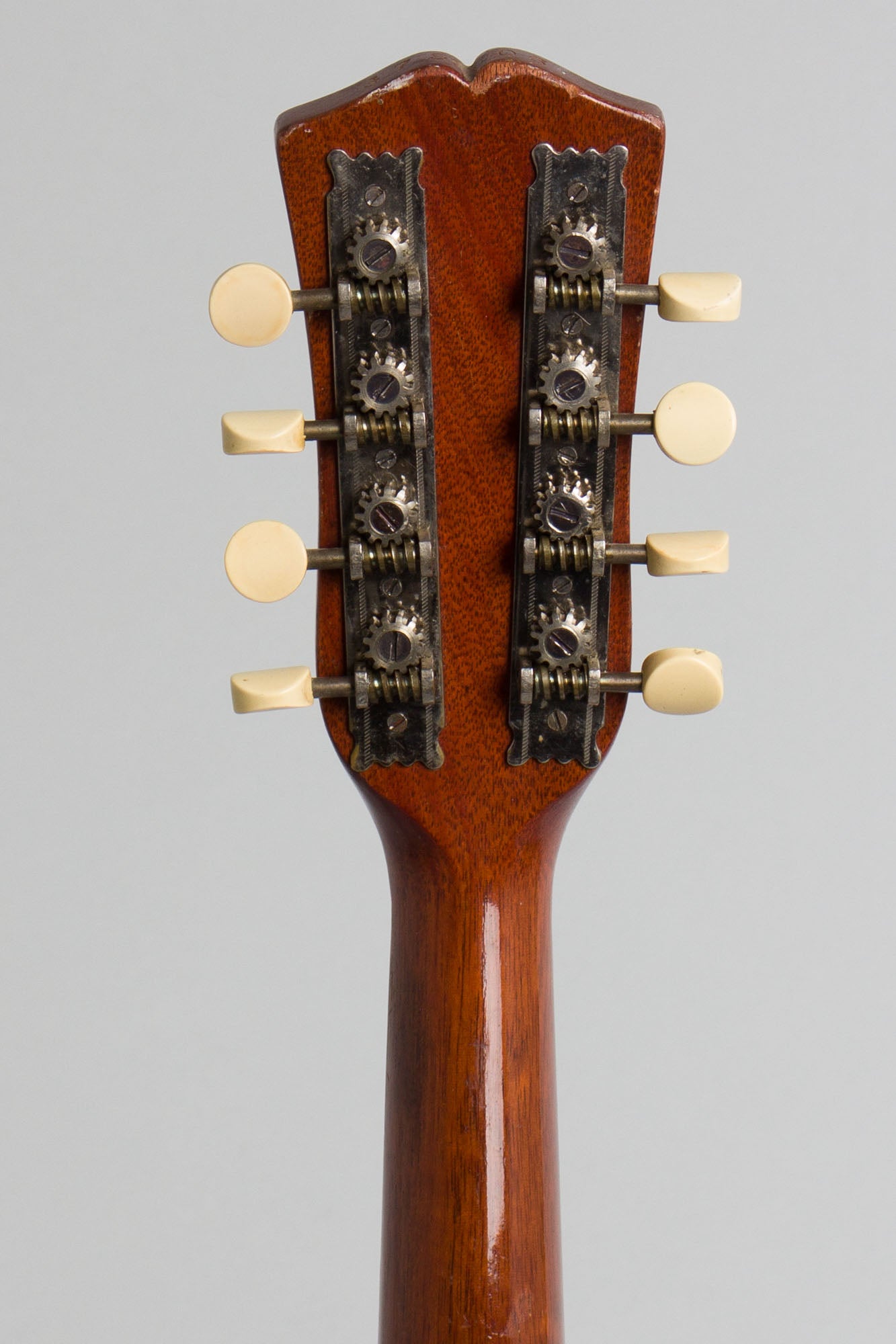 Vega Model 201 Flat Back, Bent Top Mandolin (1930)