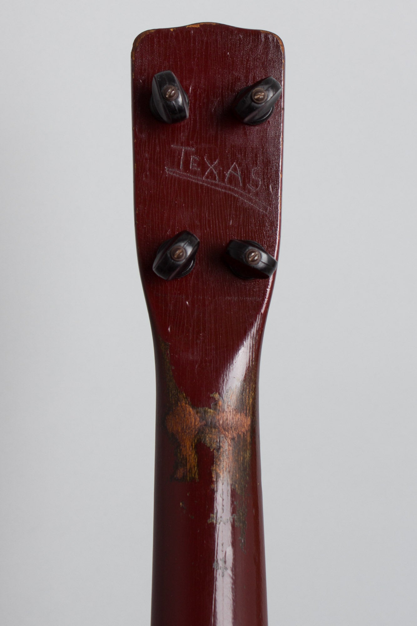 J.R. Stewart & Co. Egyptian Soprano Ukulele (1925)