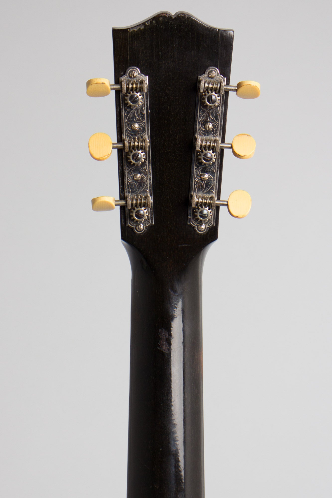 Gibson L-2 Flat Top Acoustic Guitar (1930)
