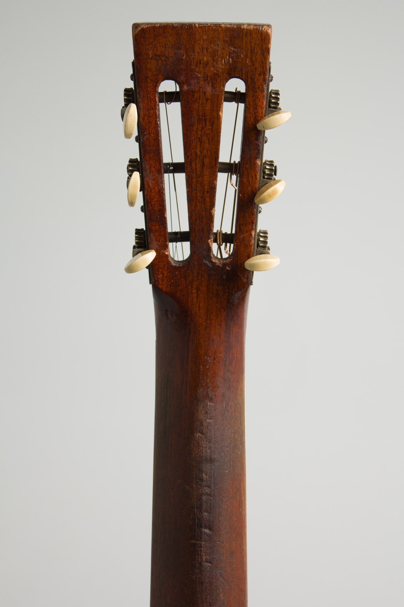 Regal Serenader Concert Size Flat Top Acoustic Guitar (1928)