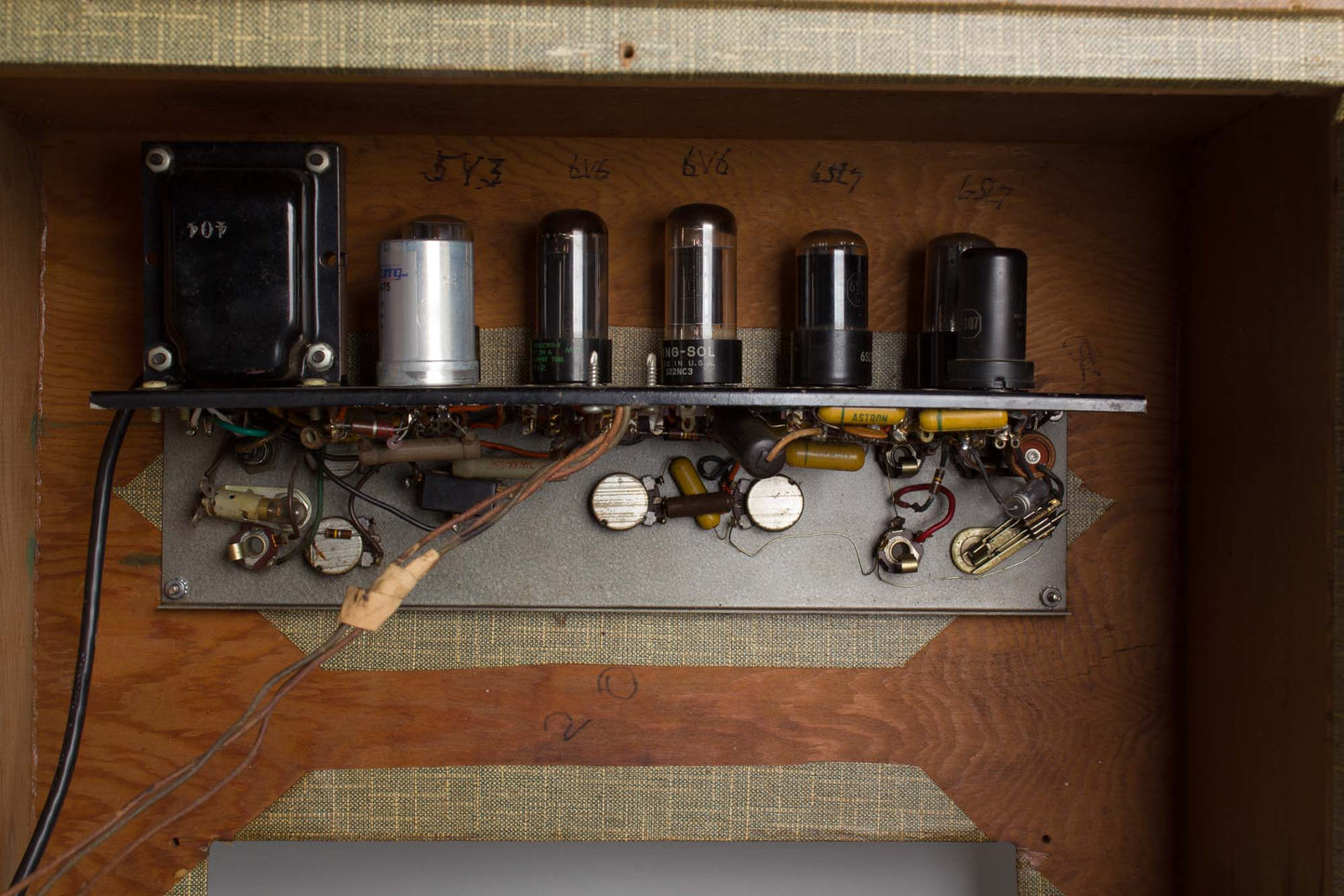 Sano Zon-Rio Tube Amplifier (1950s)