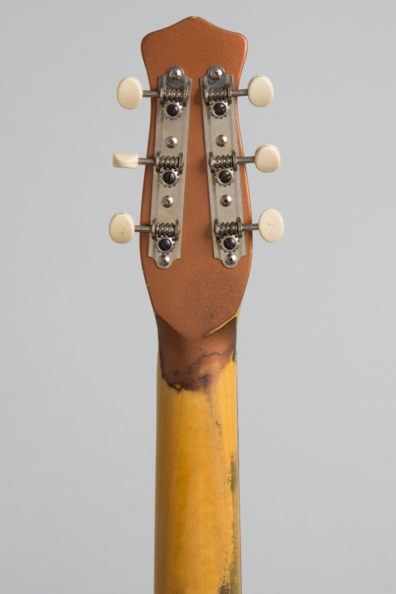 Danelectro Standard Model 3022 Semi-Hollow Body Electric Guitar (1960)