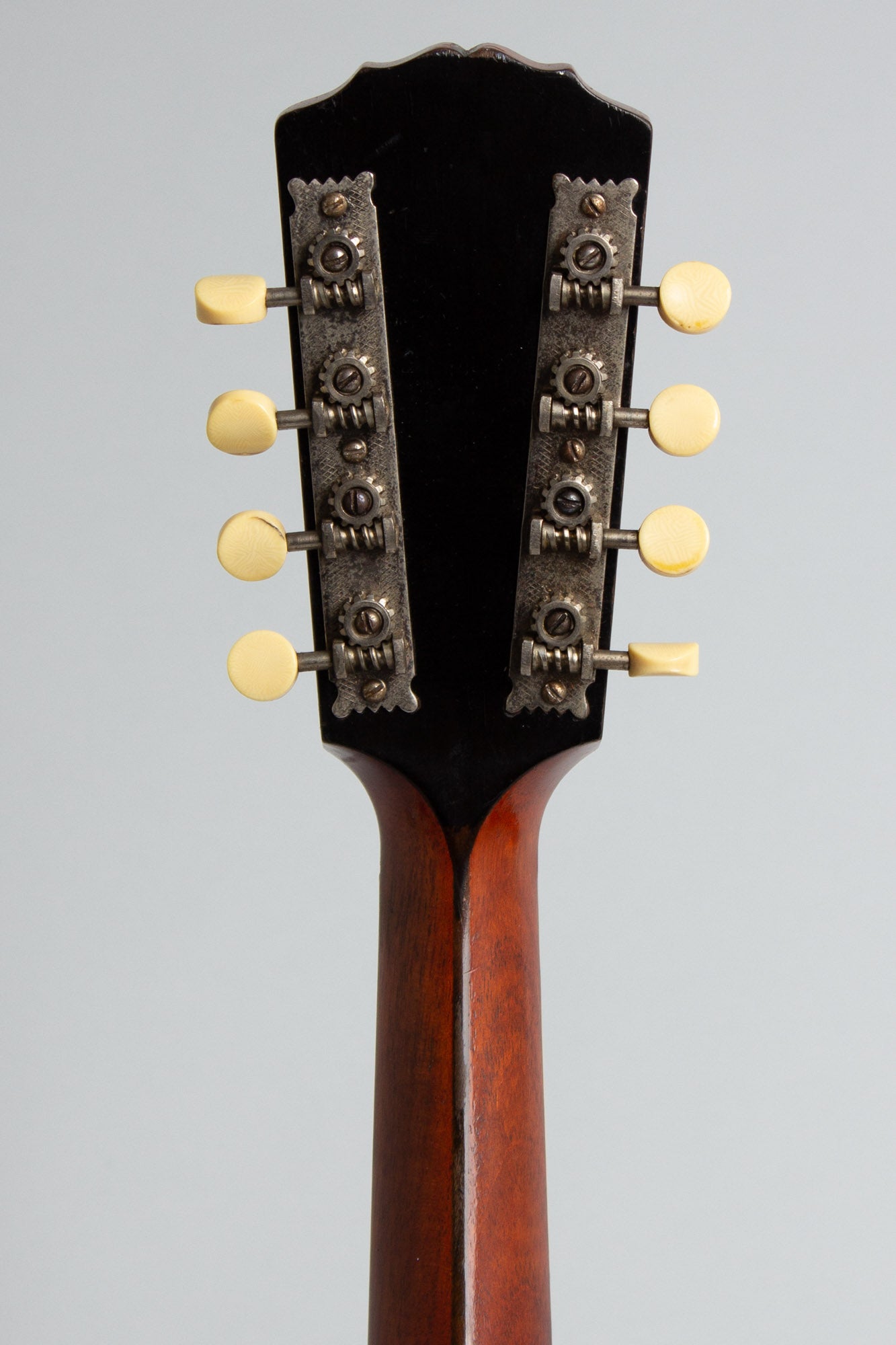 Gibson Style A-3 Carved Top Mandolin (1919)