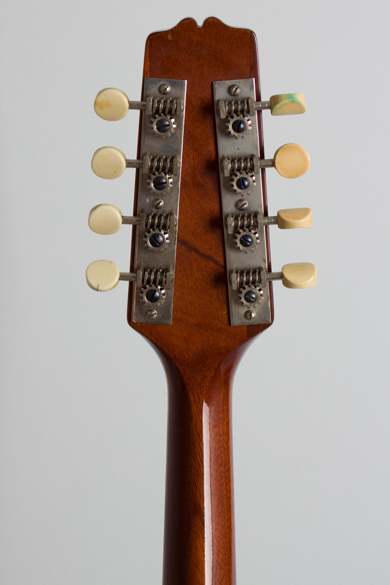 Gibson A-2 Snakehead Carved Top Mandolin (1923)